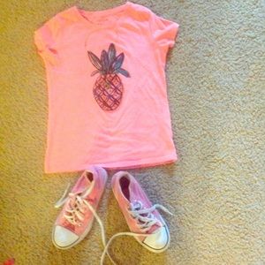 A pineapple shirt